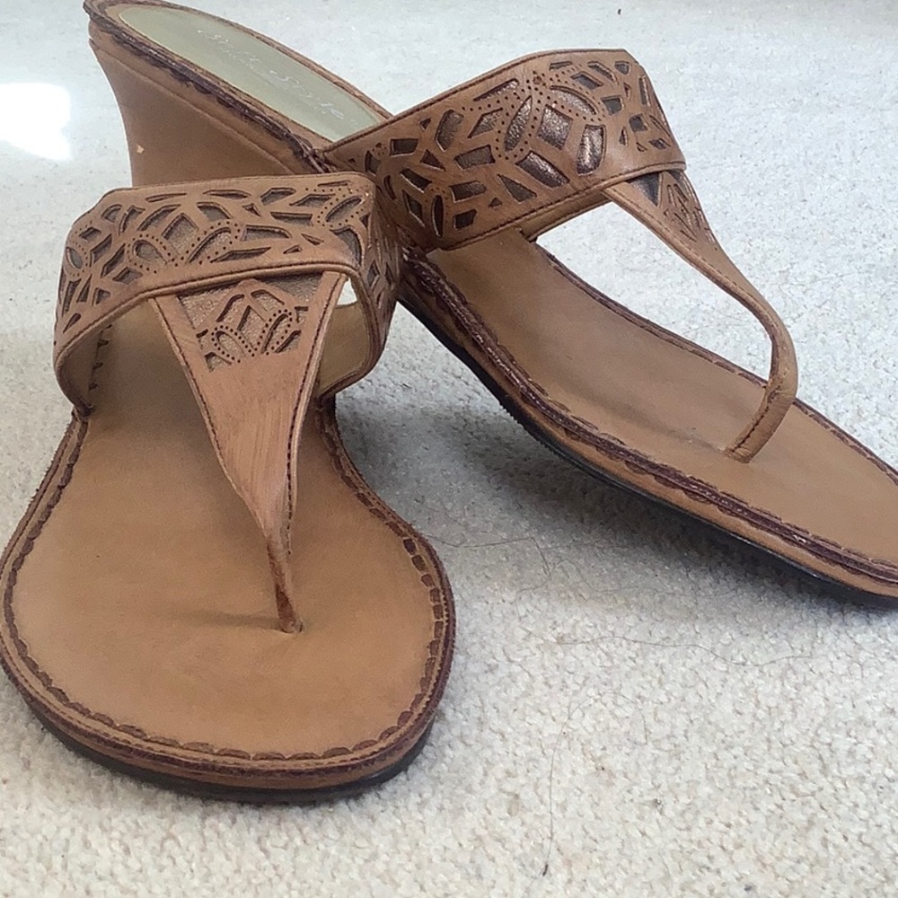 Brown heeled sandals